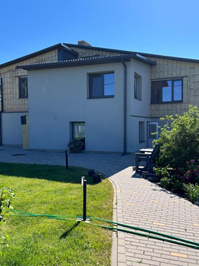 Guest House Kajaki-拉加希姆斯 外观 照片