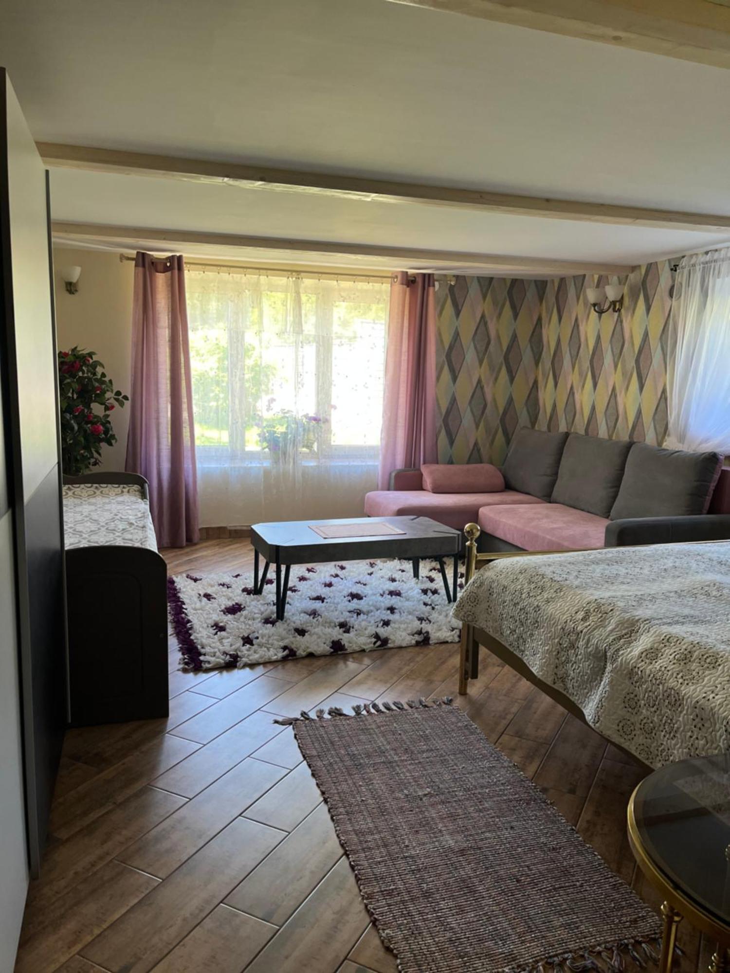 Guest House Kajaki-拉加希姆斯 外观 照片
